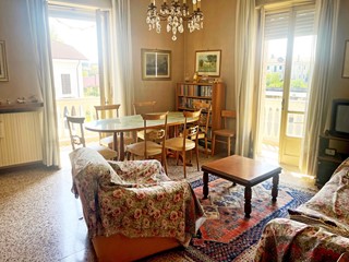 Quadrilocale in Vendita a Strambino, 70'000&euro;, 108 m², con Box