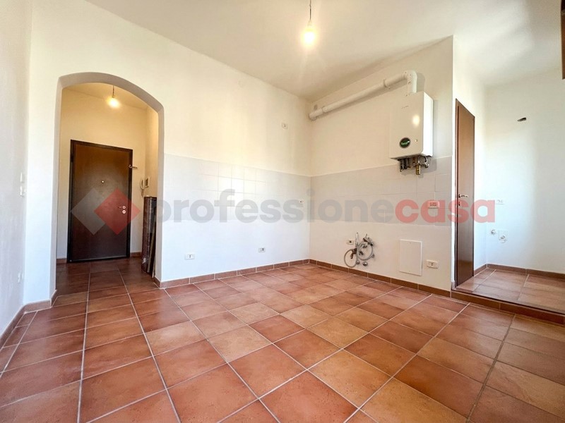 Trilocale in Vendita a Verona, 175'000&euro;, 50 m², con Box