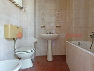 Bilocale in Vendita a Arona, 135'000&euro;, 67 m², con Box