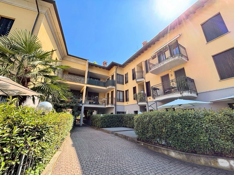 Trilocale in Vendita a Corbetta, 239'000&euro;, 109 m², con Box