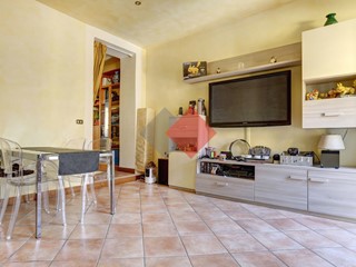 Bilocale in Vendita a Roma, 448'000&euro;, 70 m²