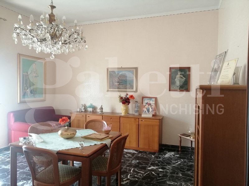 Quadrilocale in Vendita a Margherita di Savoia, 150'000&euro;, 125 m²