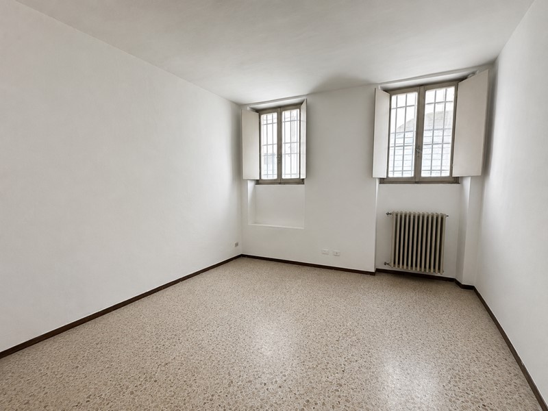 Trilocale in Vendita a Chiari, 130'000&euro;, 100 m²