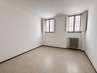 Trilocale in Vendita a Chiari, 130'000&euro;, 100 m²