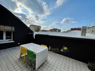 Bilocale in Affitto a Parma, zona Pablo - Prati Bocchi - Osp. Maggiore, 850&euro;, 58 m², arredato, con Box