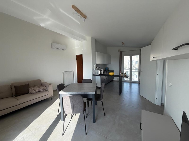 Appartamento in Affitto a Ragusa, 600&euro;, 100 m², arredato