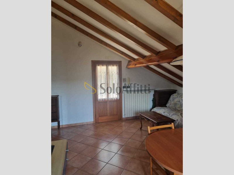 Bilocale in Affitto a Chiavari, zona Maxena, 650&euro;, 50 m²