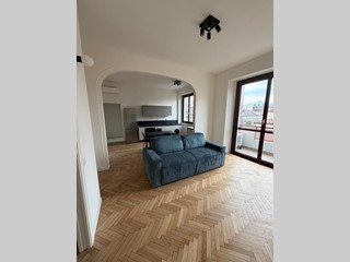Monolocale in Affitto a Milano, 1'700&euro;, 60 m², arredato
