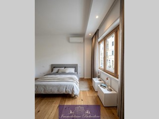 Monolocale in Vendita a Firenze, zona Cure, 238'000&euro;, 40 m²