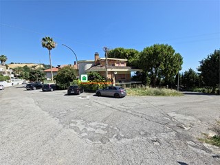 Trilocale in Vendita a Grottammare, 185'000&euro;, 104 m²