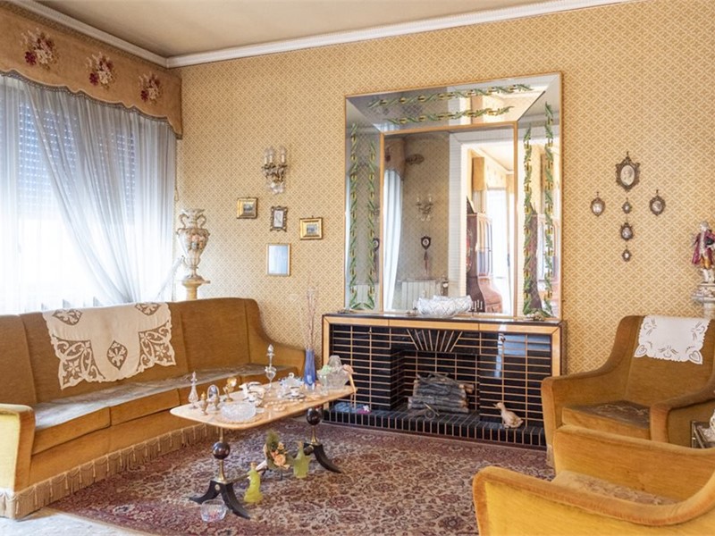 Quadrilocale in Vendita a Napoli, 495'000&euro;, 115 m²