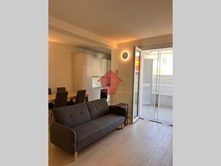 Trilocale in Vendita a Empoli, zona Pontorme, 285'000&euro;, 85 m², arredato