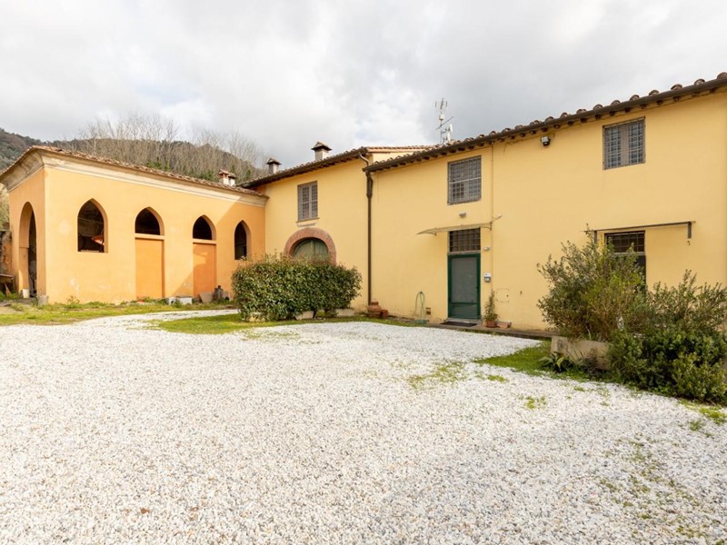 Appartamento in Vendita a San Giuliano Terme, zona Pugnano, 545'000&euro;, 303 m²