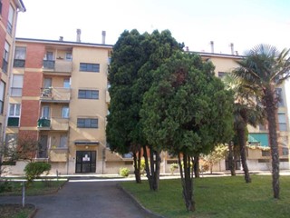 Quadrilocale in Vendita a Vittuone, 69'000&euro;, 66 m², arredato, con Box