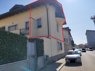 Appartamento in Vendita a Parabiago, 117'600&euro;, 90 m², con Box