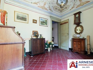 Appartamento in Vendita a Sassello, 58'000&euro;, 200 m²