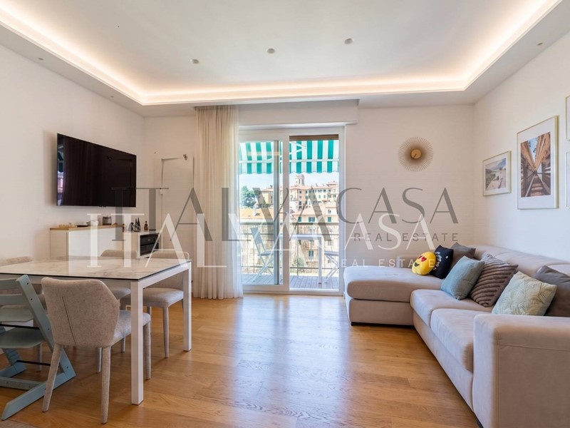 Trilocale in Vendita a Sanremo, 280'000&euro;, 71 m²