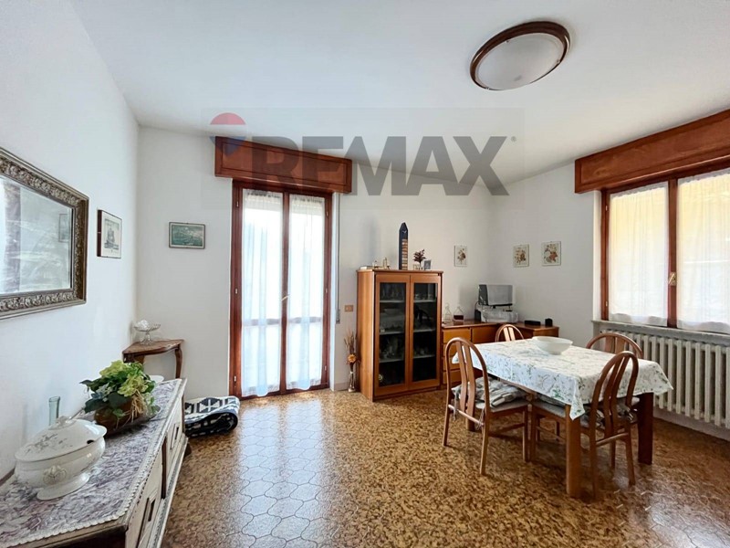 Trilocale in Vendita a Casargo, 55'000&euro;, 119 m²