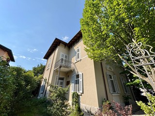 Appartamento in Vendita a Gorizia, 295'000&euro;, 250 m²
