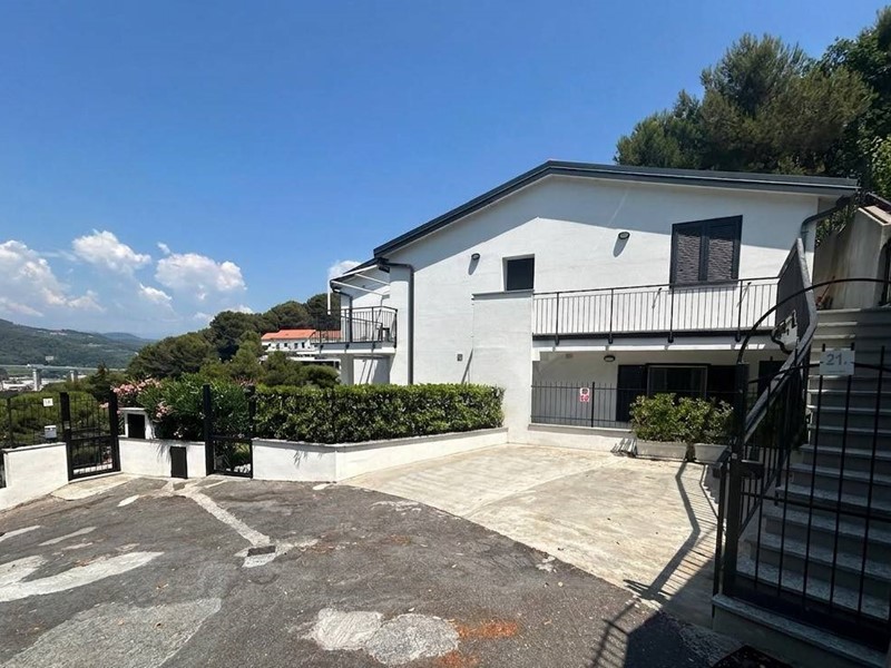 Trilocale in Vendita a Andora, 249'000&euro;, 65 m²