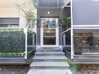 Quadrilocale in Vendita a Catania, 299'000&euro;, 100 m²