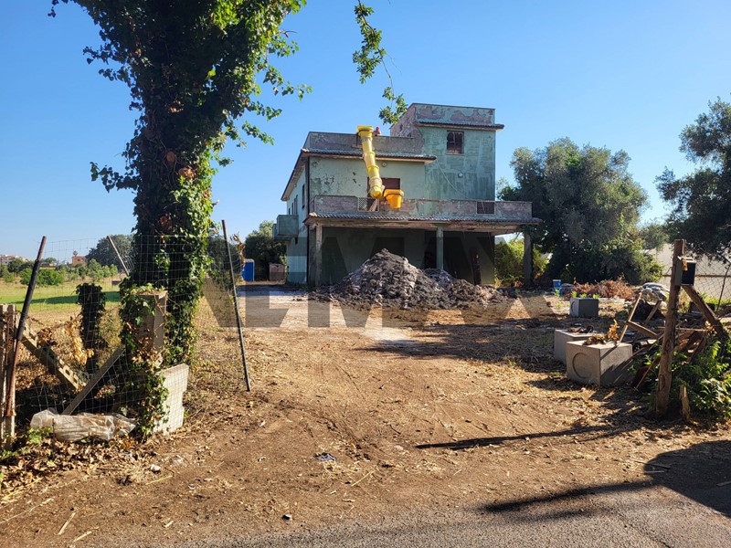 Trilocale in Vendita a Anzio, 139'000&euro;, 80 m²