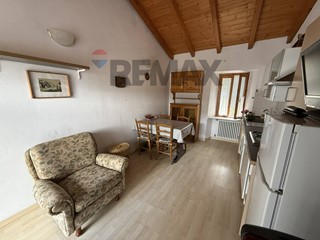 Bilocale in Vendita a Brallo di Pregola, 49'000&euro;, 70 m², con Box