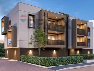 Quadrilocale in Vendita a Biassono, 383'000&euro;, 140 m²