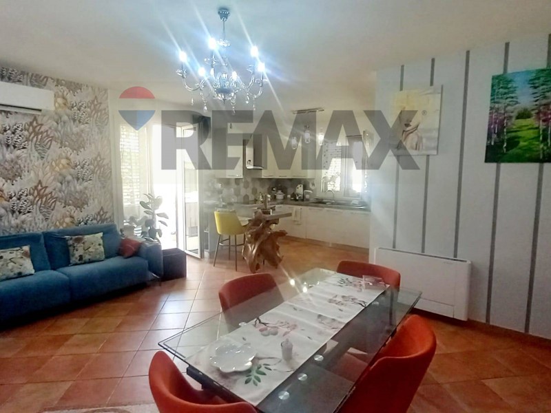 Trilocale in Affitto a Terrasini, 650&euro;, 75 m²