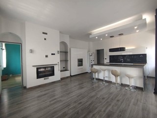 Trilocale in Affitto a Bosconero, 700&euro;, 100 m²