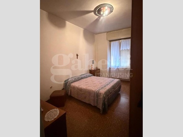 Trilocale in Vendita a Roma, 320'000&euro;, 80 m²