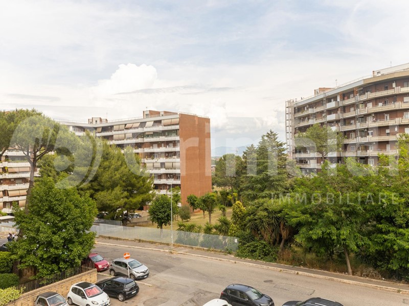 Trilocale in Vendita a Roma, 439'000&euro;, 92 m²