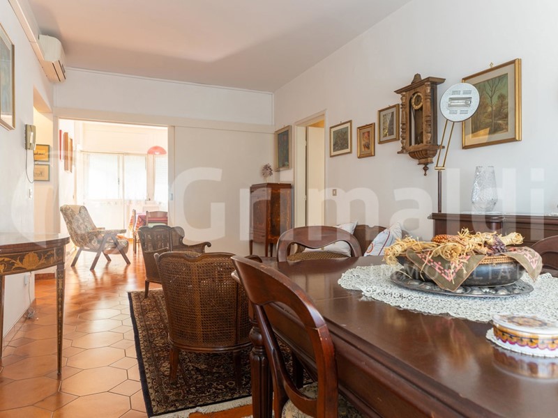 Quadrilocale in Vendita a Roma, 225'000&euro;, 131 m²