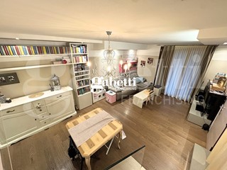 Quadrilocale in Vendita a Rimini, 385'000&euro;, 100 m², arredato