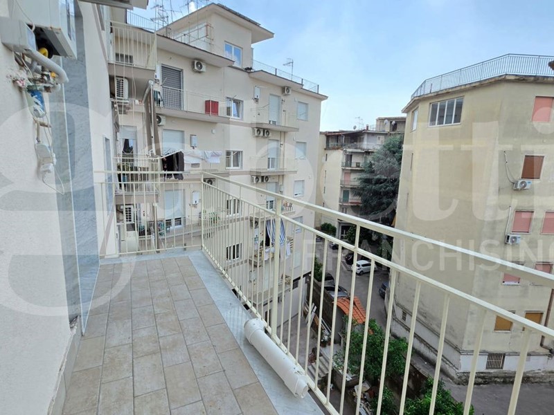 Quadrilocale in Vendita a Melito di Napoli, 165'000&euro;, 110 m²
