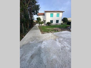 Appartamento in Affitto a Arcola, 1'250&euro;, 130 m², arredato