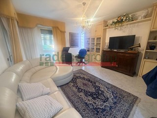 Quadrilocale in Vendita a Livorno, zona scopaia, 269'000&euro;, 100 m², con Box