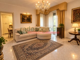 Quadrilocale in Vendita a Livorno, zona scopaia, 269'000&euro;, 100 m², con Box