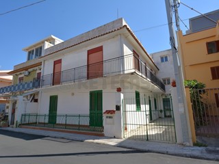Quadrilocale in Vendita a Messina, 119'000&euro;, 125 m²