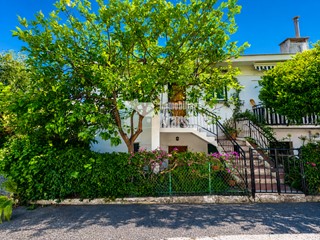 Trilocale in Vendita a Sanremo, 249'000&euro;, 86 m², con Box