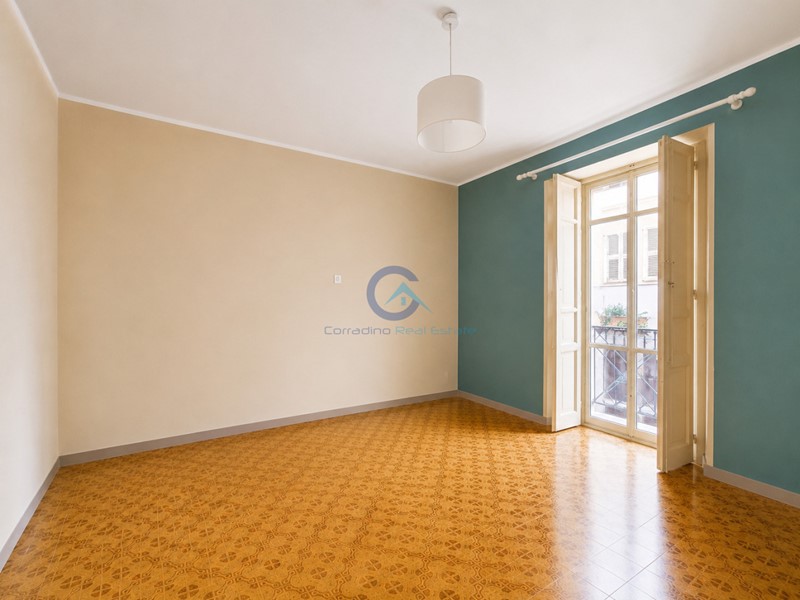 Trilocale in Affitto a Catanzaro, zona Catanzaro Centro, 400&euro;, 105 m²