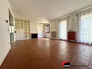 Appartamento in Vendita a Thiene, 265'000&euro;, 240 m²