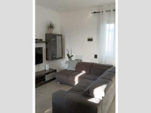 Trilocale in Vendita a Pianella, 61'500&euro;, 139 m²