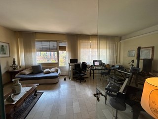 Appartamento in Vendita a Siena, 345'000&euro;, 110 m², arredato