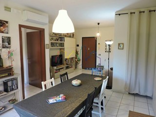Quadrilocale in Vendita a Cascina, zona Casciavola, 198'000&euro;, 74 m², con Box