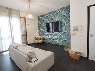 Appartamento in Vendita a Montecarlo, zona Gossi, 188'000&euro;, 120 m², con Box