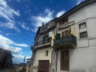 Trilocale in Vendita a Bucchianico, 49'000&euro;, 100 m²