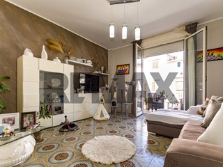 Trilocale in Vendita a Palermo, 115'000&euro;, 104 m²