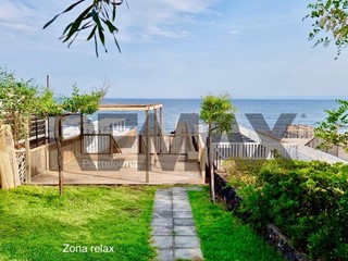 Monolocale in Vendita a Aci Castello, 60'000&euro;, 55 m²