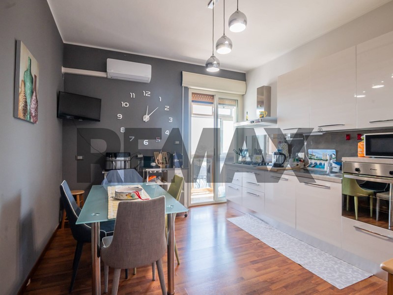 Appartamento in Vendita a Priolo Gargallo, 80'000&euro;, 116 m²